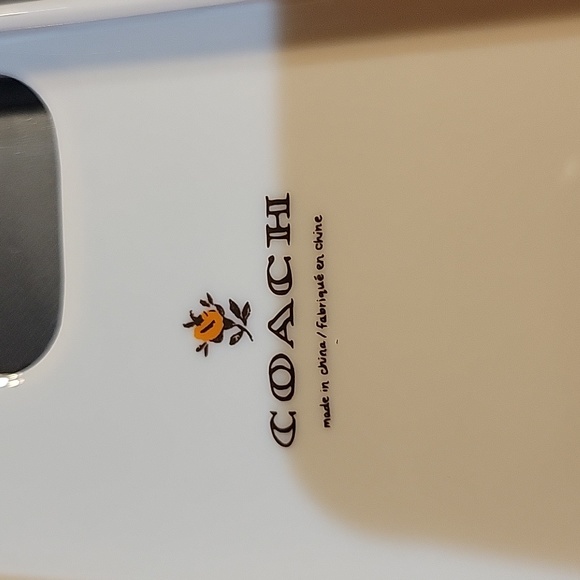 Phone  case by Coach - Picture 2 of 4